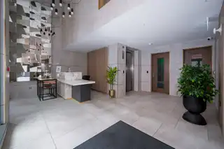 Apt 11 Fx BuildingImage 5