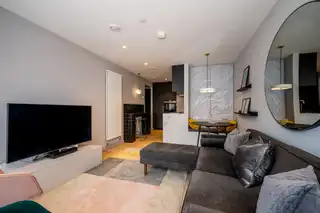 Apt 11 Fx BuildingImage 10