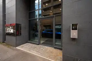 Apt 11 Fx BuildingImage 3
