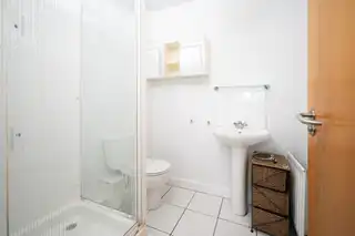 88 Quay GateImage 9