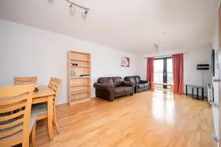 88 Quay GateImage 4