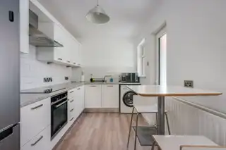 43 St Albans GardensImage 6