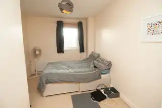 Apt 19 Firmount Building 2Image 4