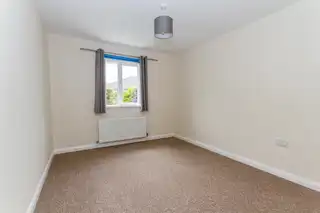 **3 Month 46 Todd's Hill Park **3 Month Lease Opportunity**Image 8