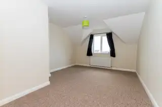 **3 Month 46 Todd's Hill Park **3 Month Lease Opportunity**Image 14
