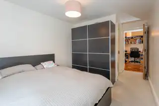Apt 9, 1 Deramore Park SouthImage 12
