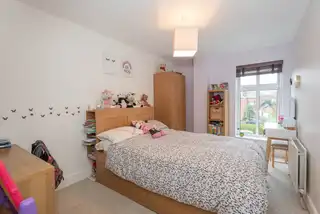 Apt 9, 1 Deramore Park SouthImage 14
