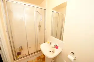 22 Minnowburn MewsImage 8