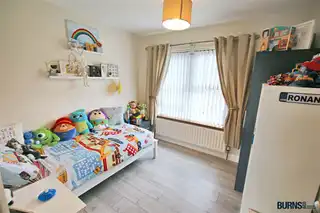 8 Hawthorne CrescentImage 19