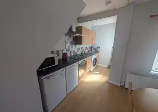 28 Empire DriveImage 5