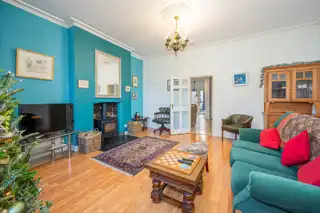 Apt 1, 59 Marlborough Park NorthImage 3