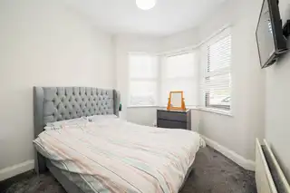 14 Tates AvenueImage 5