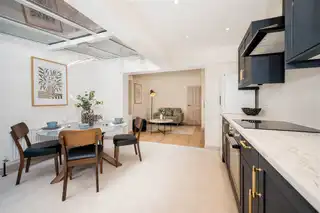 6 Sandhurst DriveImage 9