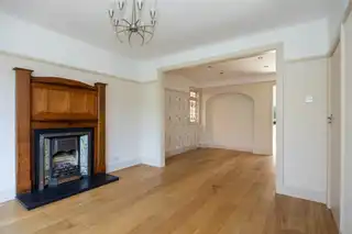 7 Dorchester ParkImage 6