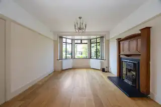 7 Dorchester ParkImage 5