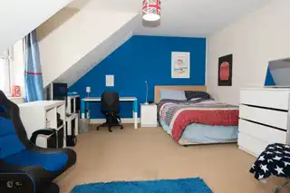3 Meadow ViewImage 11