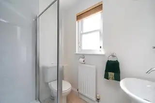 6 Downshire HallImage 13