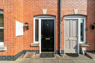 6 Downshire HallImage 2
