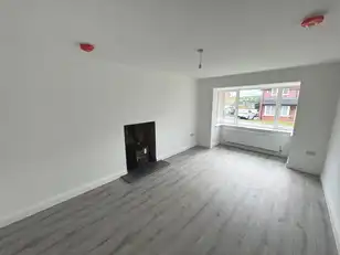 19 Donegall GroveImage 2