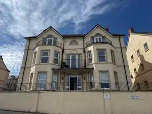 Image 1 for 3 31 Marine Parade