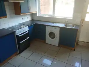 71 Tates AvenueImage 4