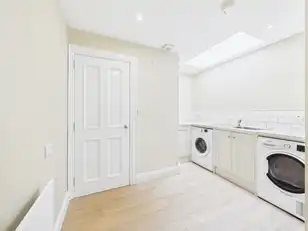 17 Dundela GardensImage 21