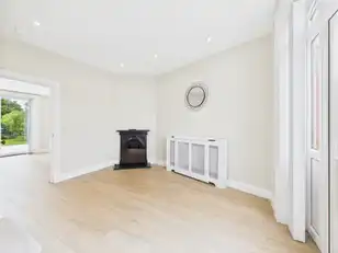 17 Dundela GardensImage 40