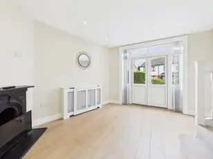 17 Dundela GardensImage 39