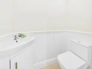 17 Dundela GardensImage 22