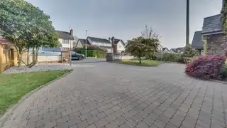 8 Hazeldene AvenueImage 32