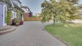 8 Hazeldene AvenueImage 34