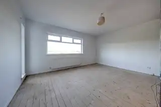 31 Turnaface RoadImage 7
