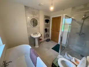 Parkmore DriveImage 6