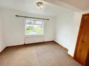 86 Moss RoadImage 17