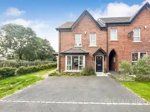 7 Charlestown Hall BraeImage 2