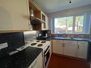 1 Molyneaux DriveImage 4