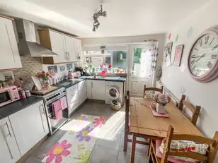 39 Hillsborough Old RoadImage 9