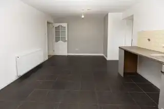3 Abbot GardensImage 3