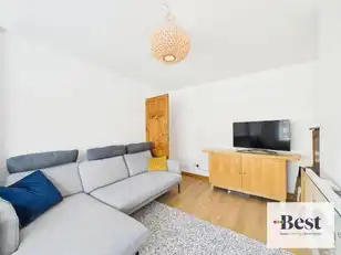 82 Shanlea DriveImage 3