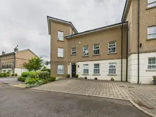Image 1 for 88B Leathem Square