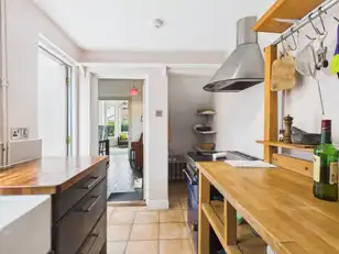 47 Haypark AvenueImage 14