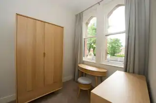 56 Rossmore DriveImage 14