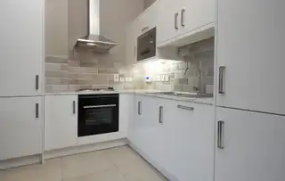 56 Rossmore DriveImage 6