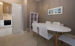56 Rossmore DriveImage 8