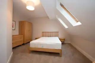 56 Rossmore DriveImage 12