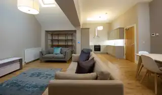 56 Rossmore DriveImage 3