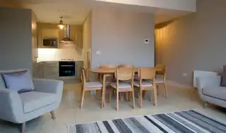 56 Rossmore DriveImage 3
