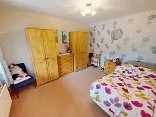 8 Kenilworth GroveImage 14