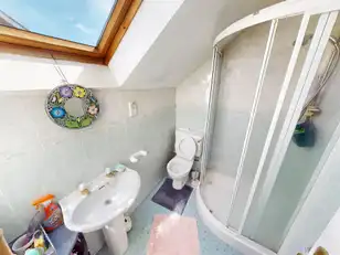 8 Kenilworth GroveImage 18