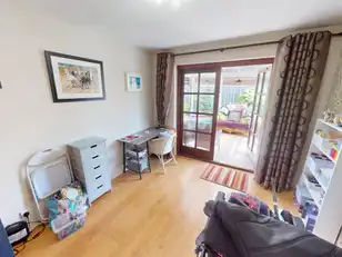 8 Kenilworth GroveImage 12